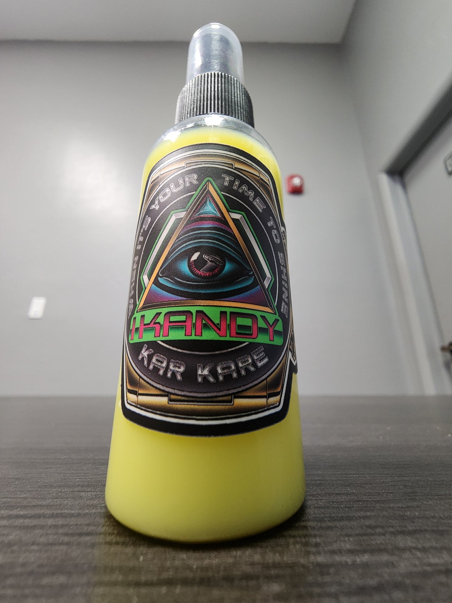 Ikandy Kar Kare BOSS GLOSS